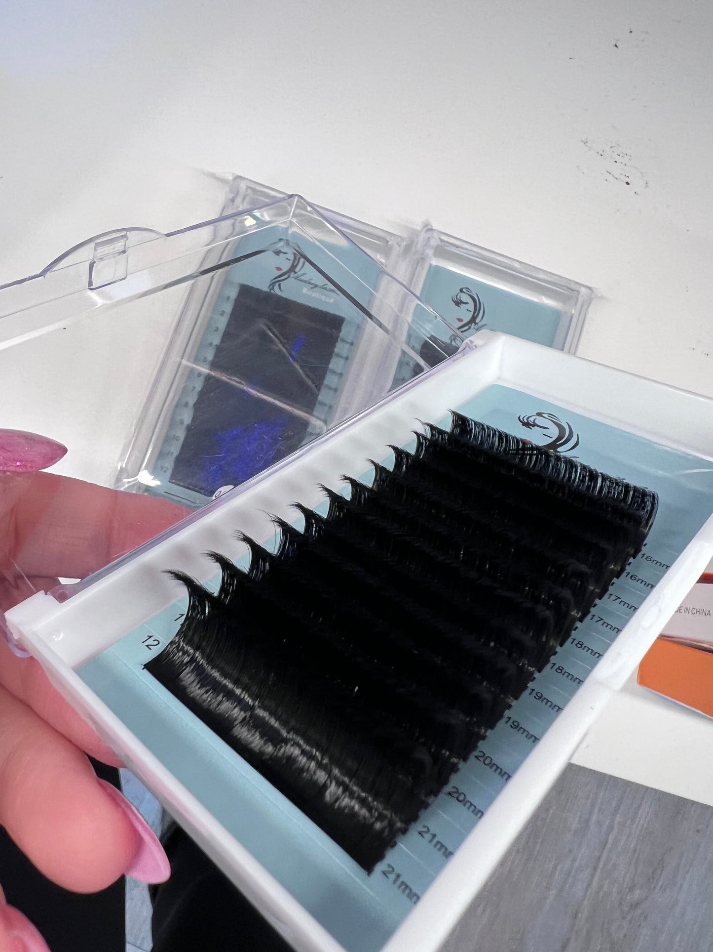 0.03mm Blooming Mixing Tray D /C curl super long length 16-21mm
