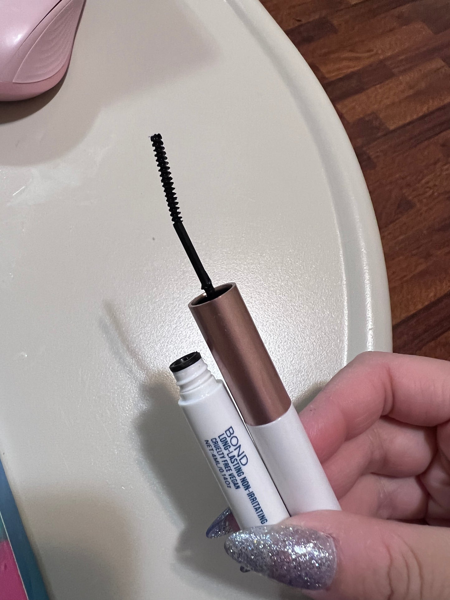 BOND &SEAL Clusters Lash Glue