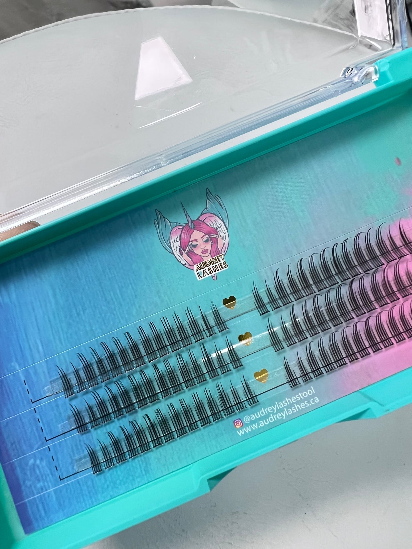 Icey DIY cluster lashes -3Rows