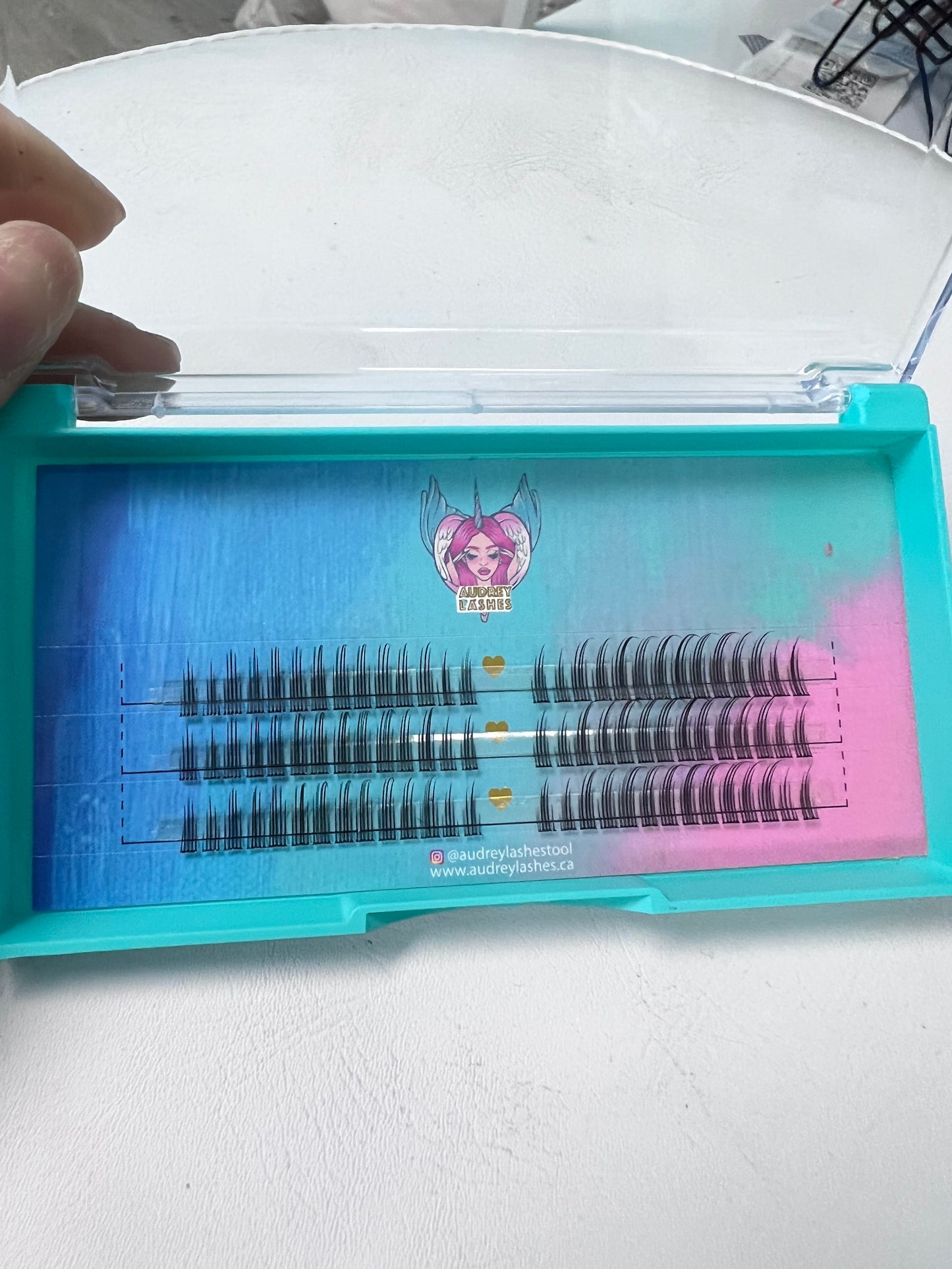 Icey DIY cluster lashes -3Rows